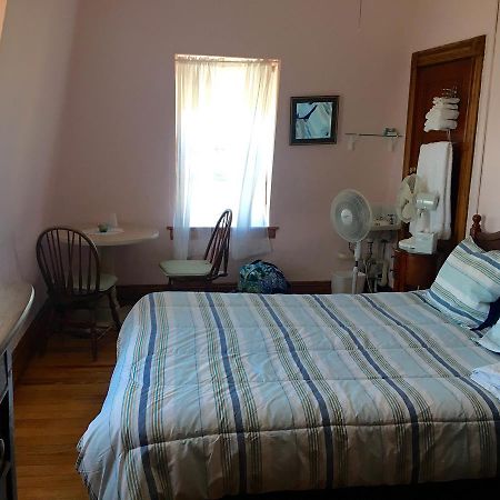 Narragansett Inn 新肖雷汉姆 外观 照片