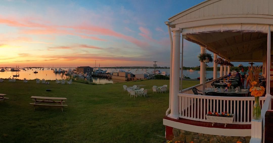 Narragansett Inn 新肖雷汉姆 外观 照片