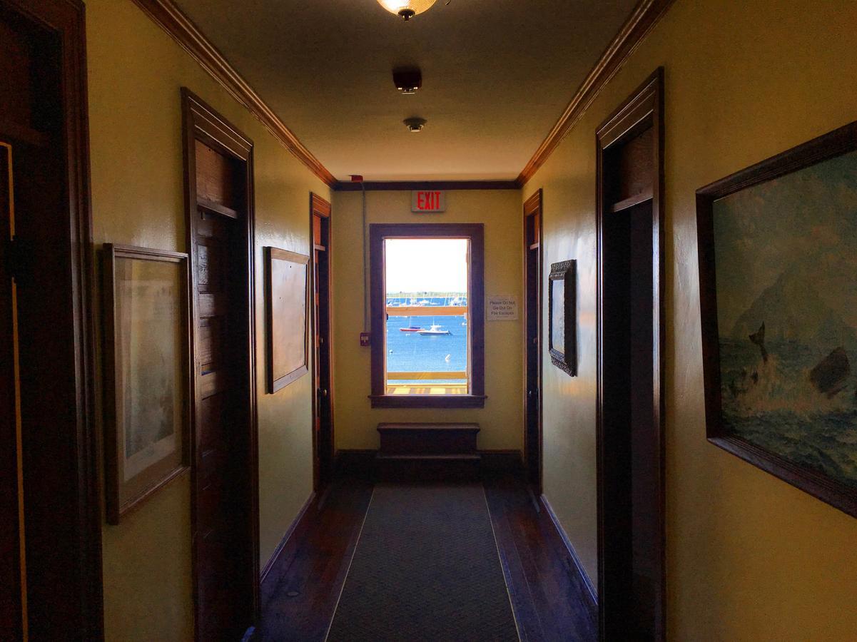Narragansett Inn 新肖雷汉姆 外观 照片